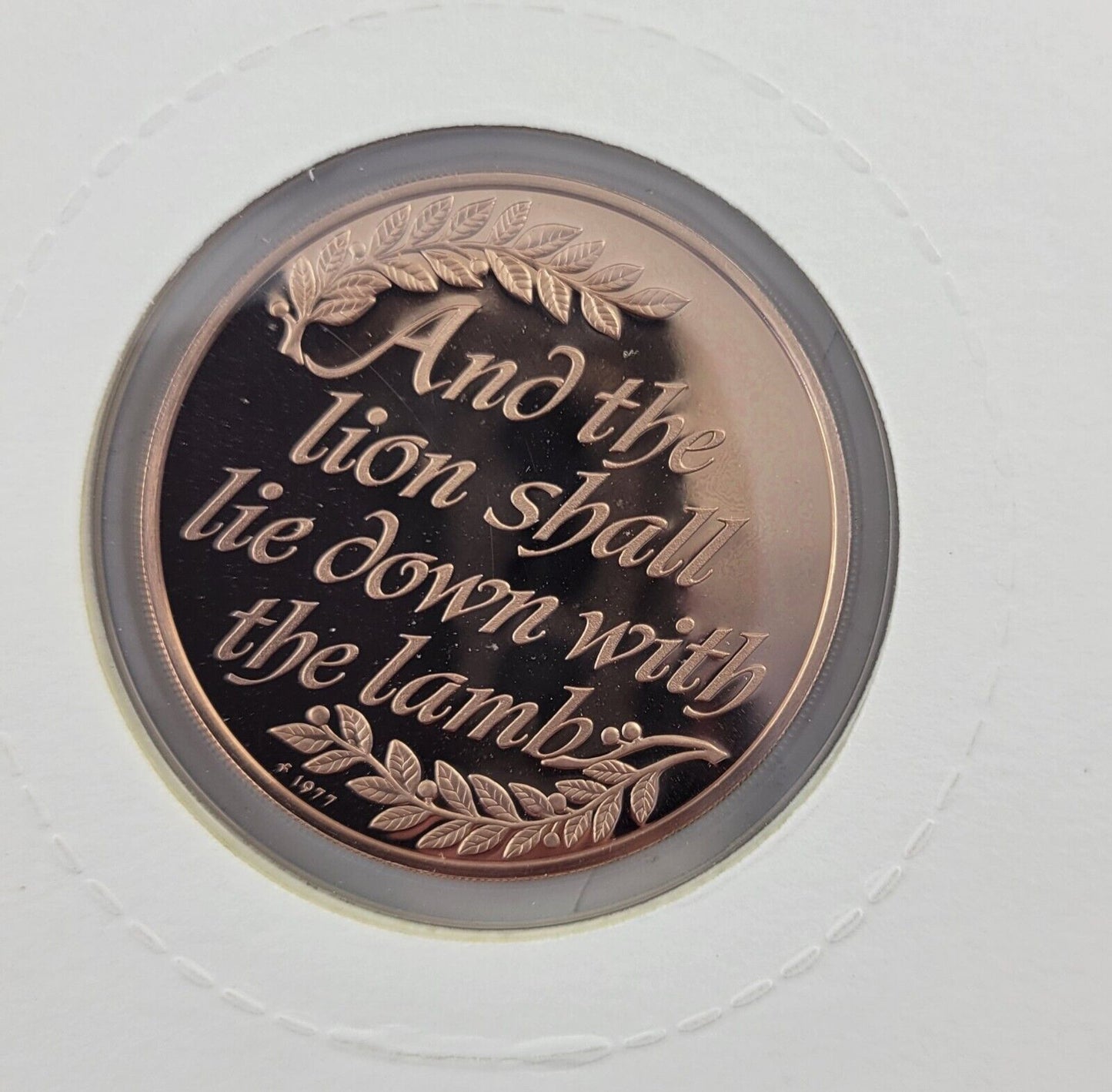 1977 Franklin Mint Bronze Holiday Greeting Card Medal Peace Lion Lamb Goodwill