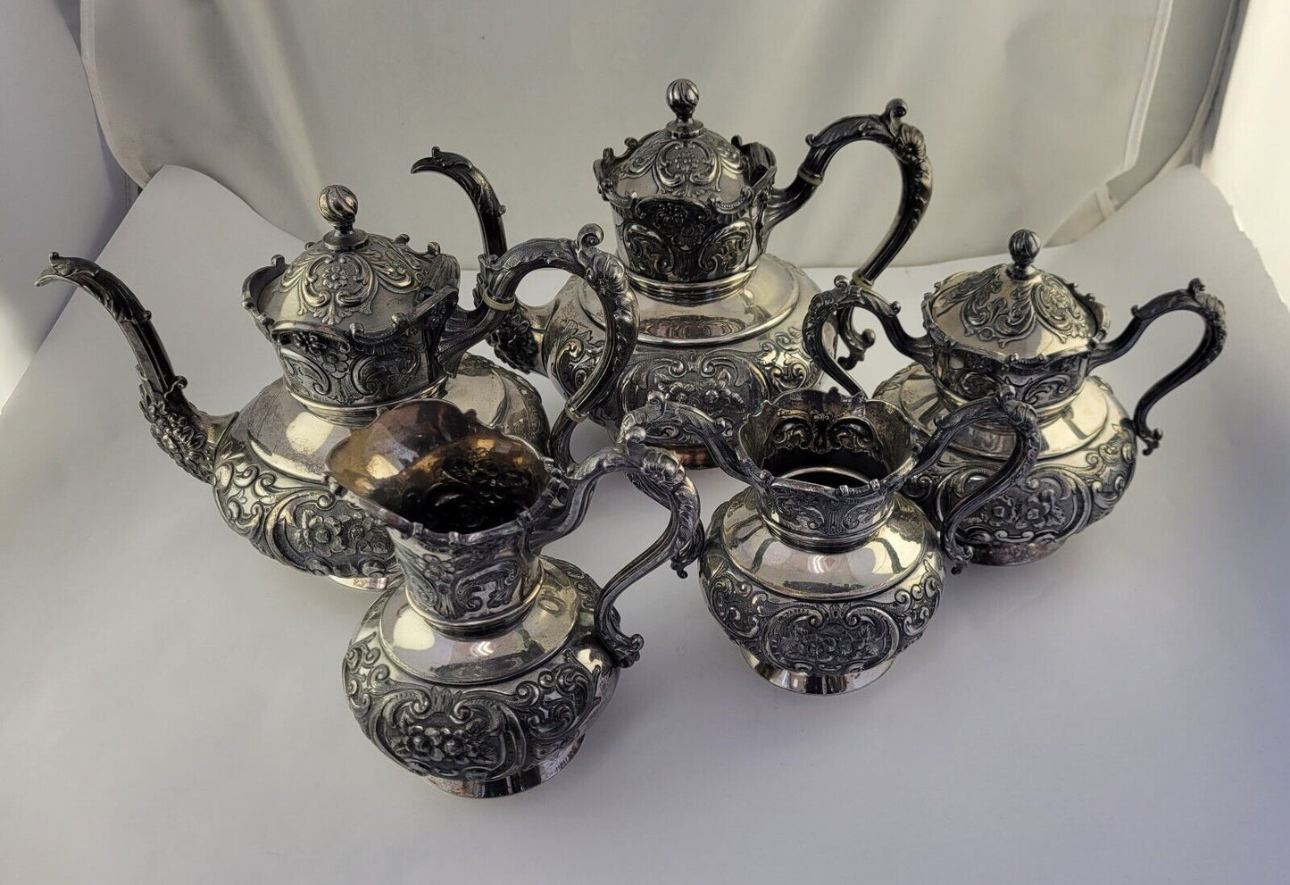 Rogers Smith Victorian Quadruple Plate 5pc Coffee & Tea Service Set  Meriden CT
