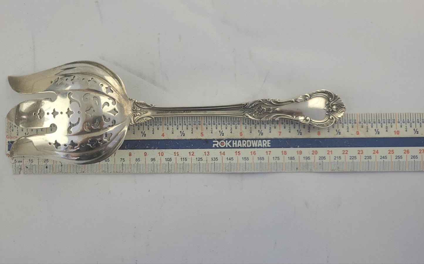 King Edward by Gorham 8 3/4" Sterling Silver Solid Salad Serving Fork 3.6oz.