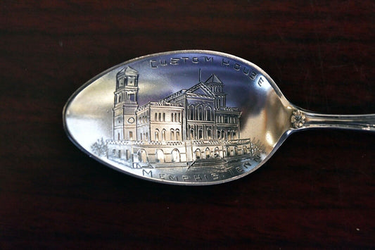 Custom House Memphis Tennessee Sterling Silver 5 1/8" Souvenir Spoon.56 oz