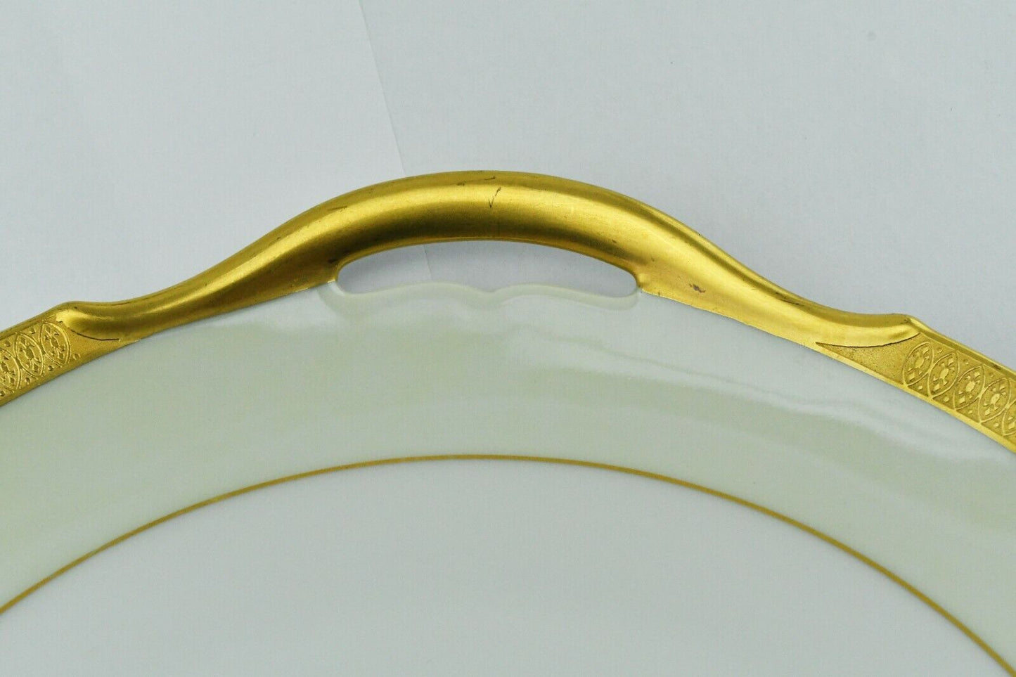 Clifton by TIRSCHENREUTH China Cream 4246 Gold Verge Bavaria Handled Cake Plate