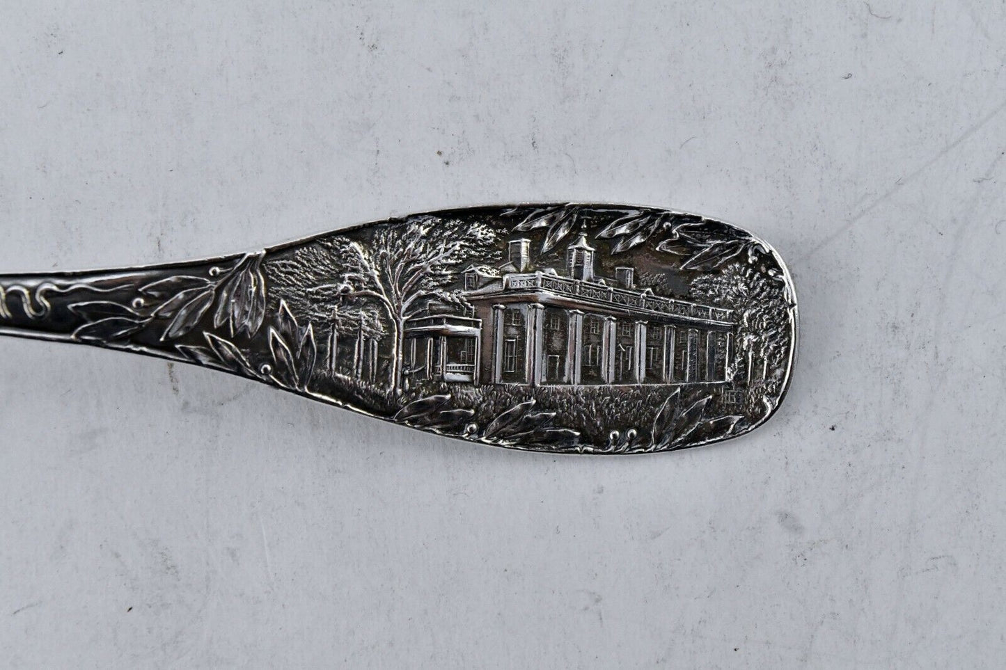 George Washington Souvenir Sterling Silver 5 1/2" Teaspoon by Wallace .84 oz