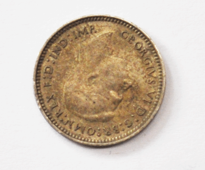 1942 D Australia 3p Three Pence Silver Coin KM#37
