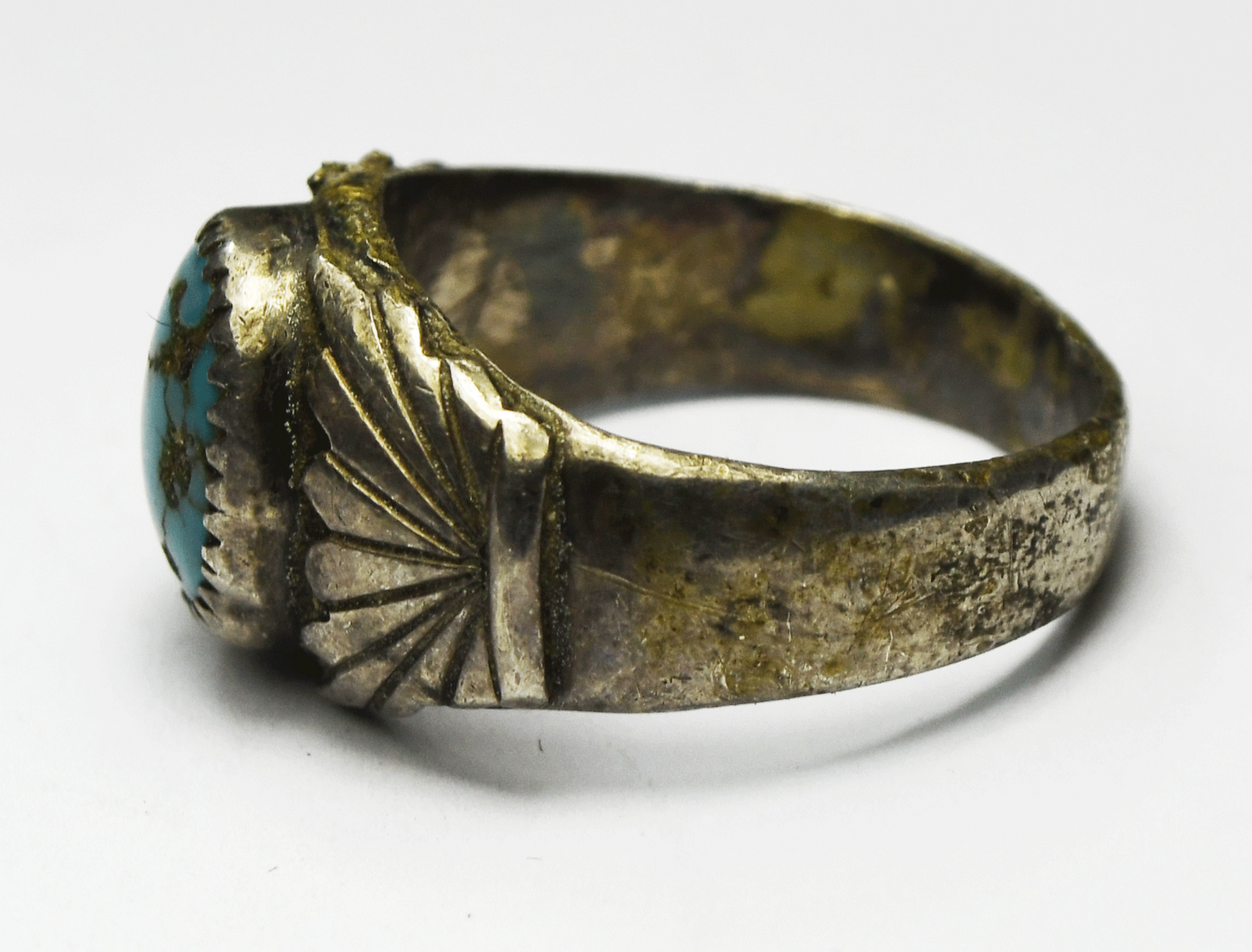 Sterling Silver Vintage Turquoise Oval Feather Edge Ring 14mm Size 10.75