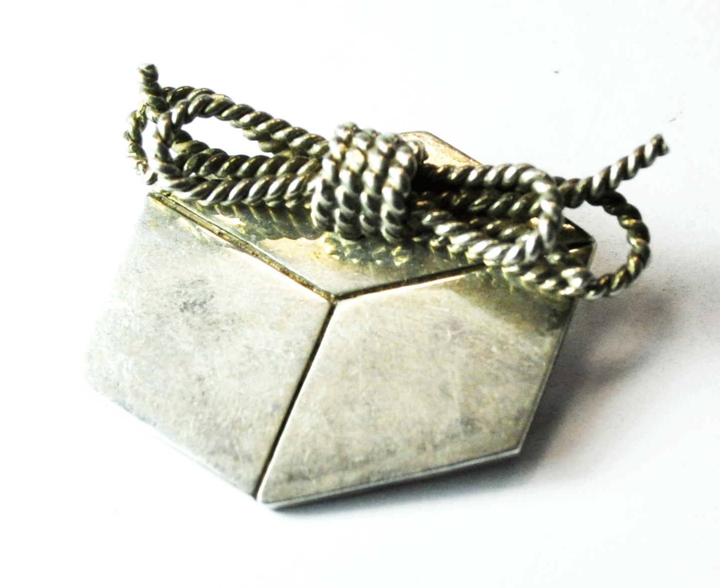 Sterling Silver J Duffey Bow Present Package Rope Brooch Pin 44x35mm