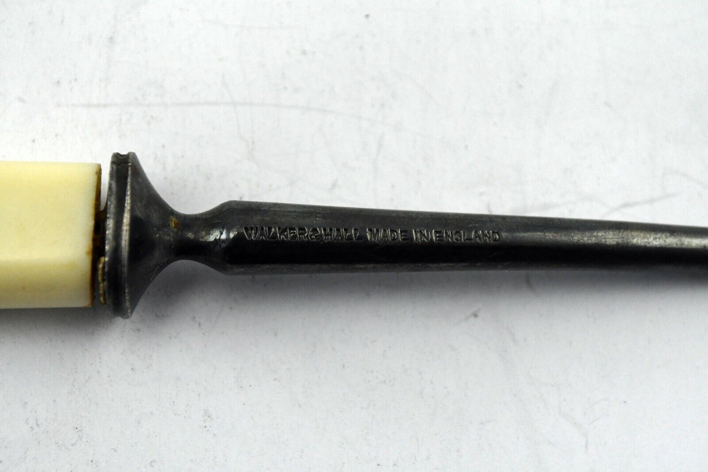Vintage Walker & Hall Silver plate Cheese Scoop Server 9 1/4" England 2.4 oz.