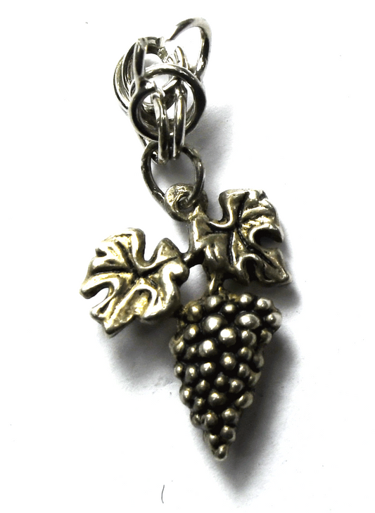 800 Silver SF Grape Berry Cluster Leaf Vine Cham 21mm x 16mm