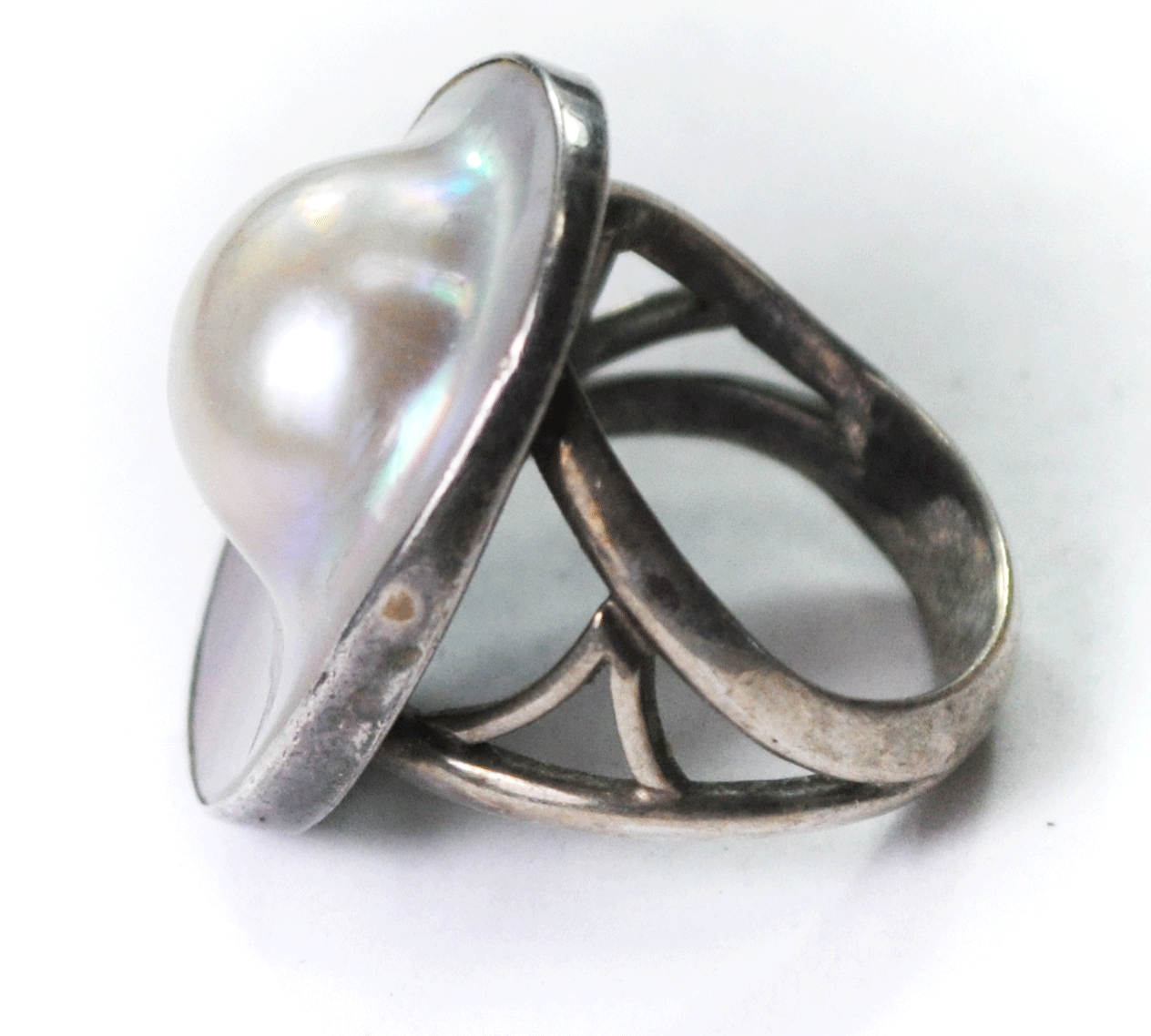 Sterling Silver Desert Rose Mother Pearl Domed Bump Ring 48mm Size 7