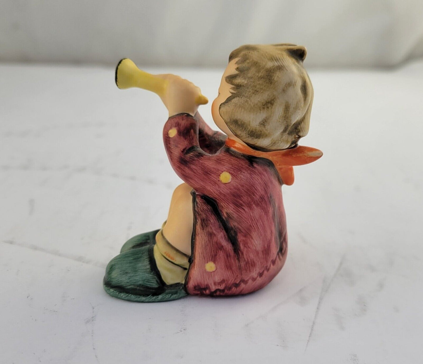 Hummel Goebel #391 Girl Playing Horn Trumpet Figurine 1968 Germany TMK 7