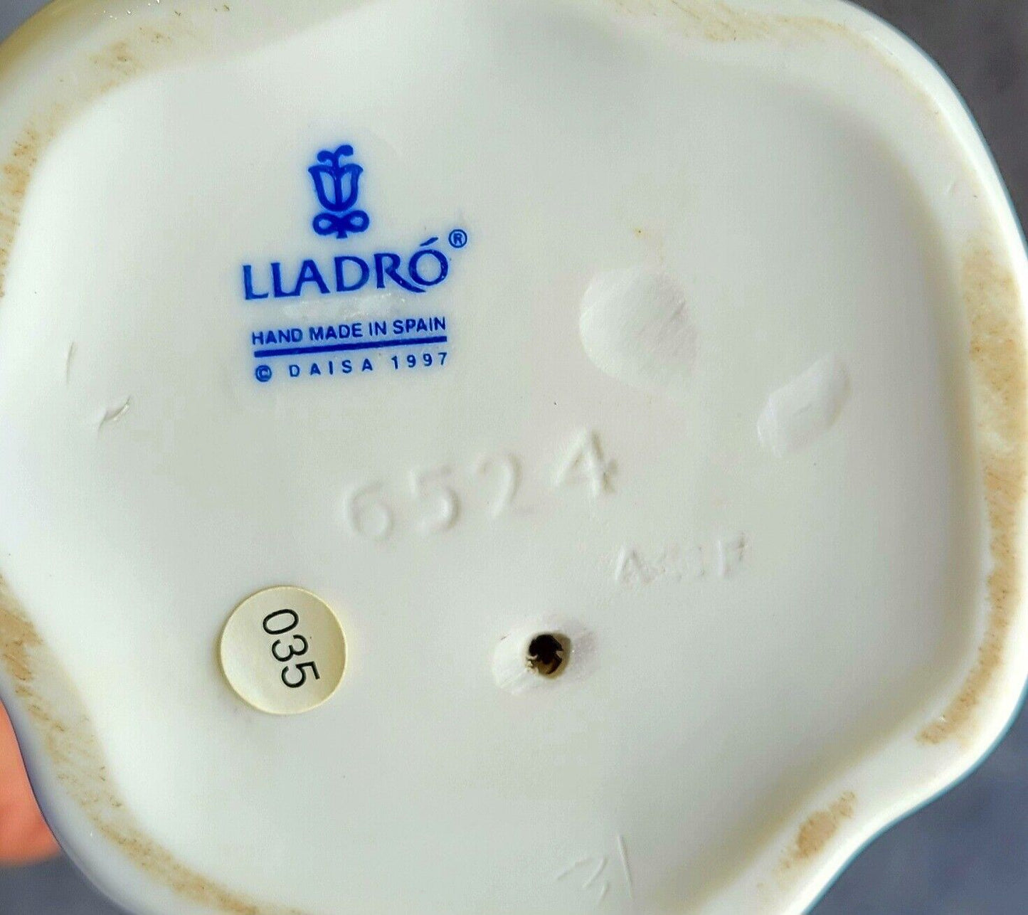 1997 Lladro #6524 “Up And Away” With Puppies Figurine Spain Hot Air Balloon