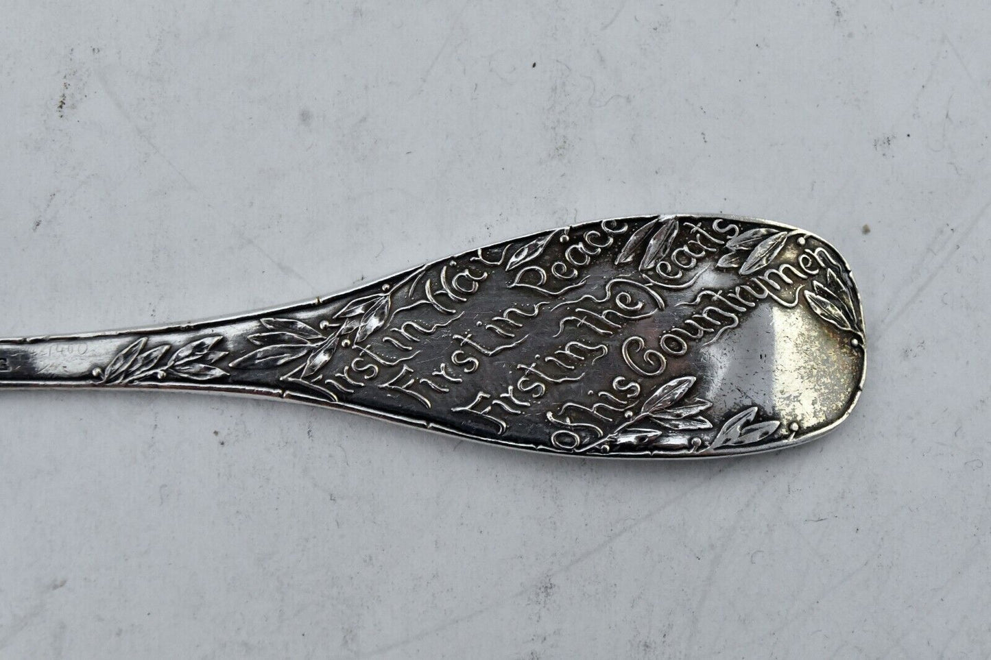 George Washington Souvenir Sterling Silver 5 1/2" Teaspoon by Wallace .84 oz