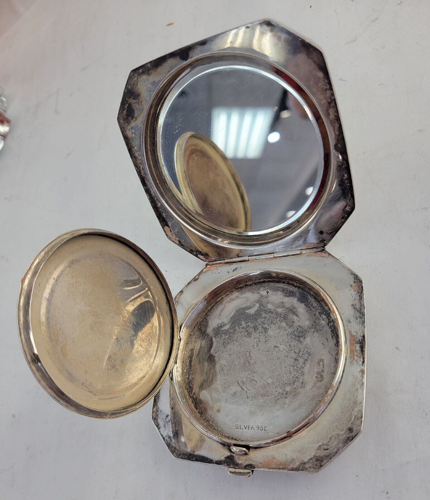 950 Sterling Silver 2 7/8" Octagon Mirror Make-Up Compact Hand Chased