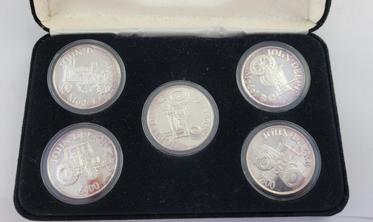John Deere Tractor 5pc Set Of 1 oz .999 Fine Silver Rounds In Plastic & Boxed