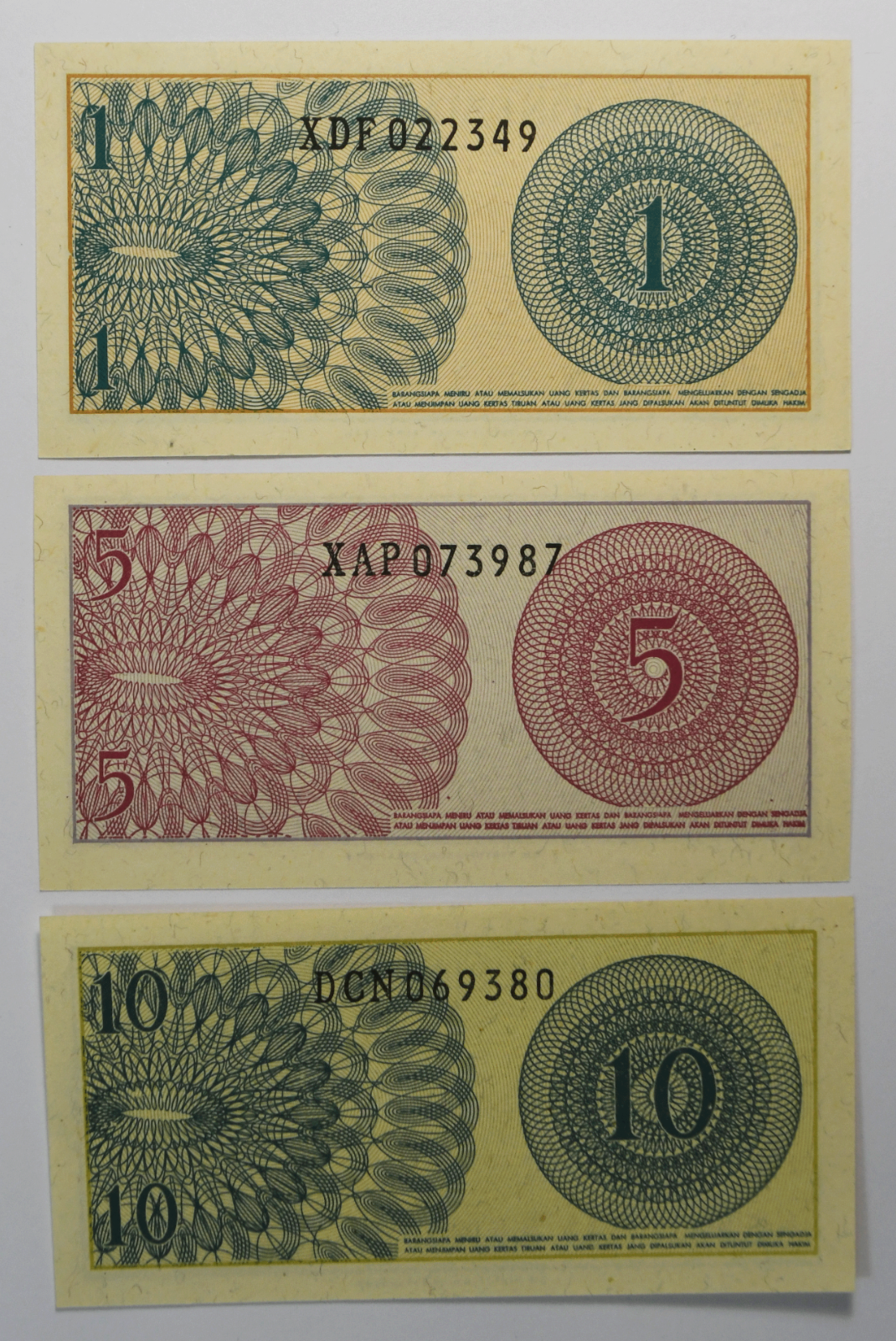 1964 Bank of Indonesia Uncirculated Banknotes 1, 5 & 10 Sen