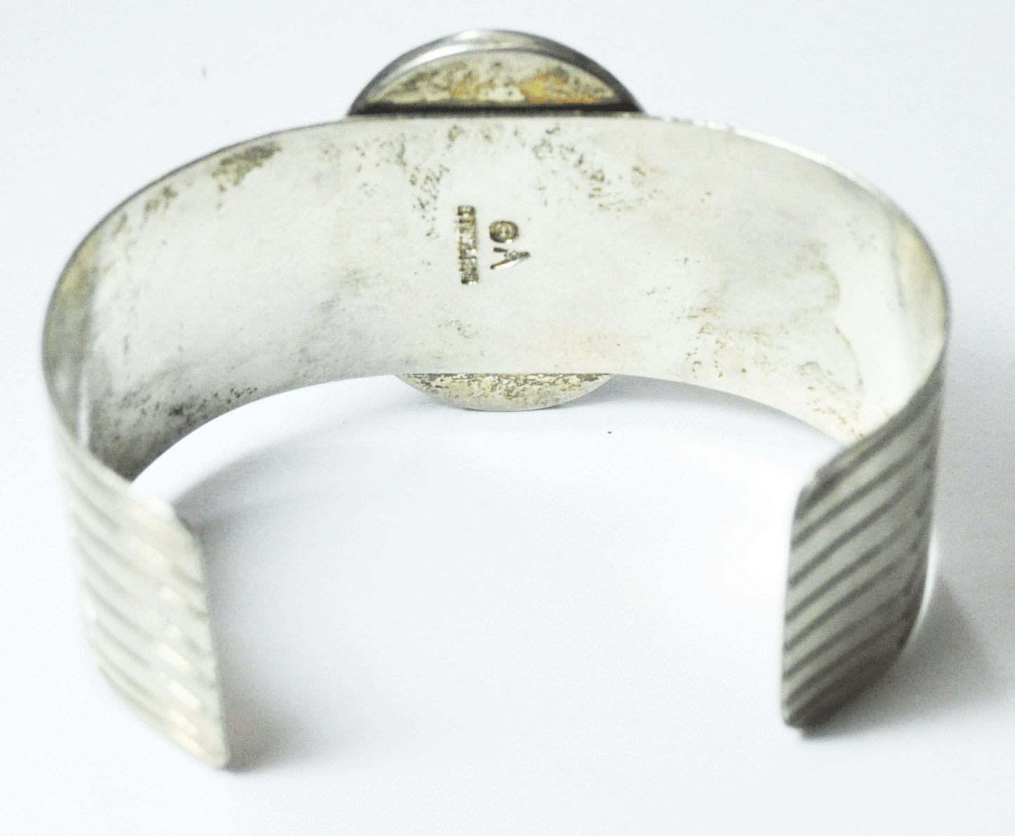 Sterling Oval Onyx Signed A11 Zigzag Stripe Cuff Bracelet 40mm 7-1/4" Wrist