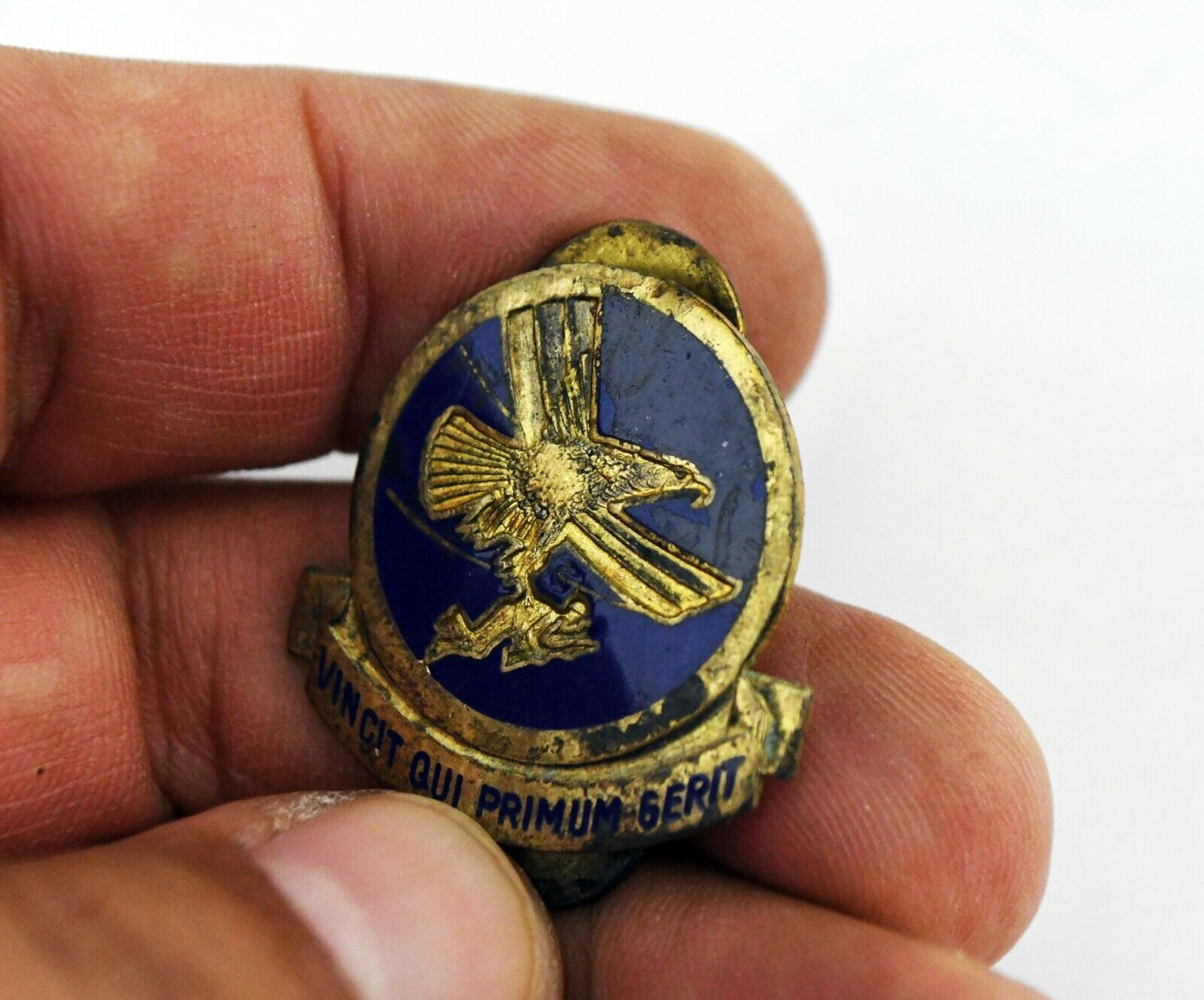 WWII Sterling AAF Troop Carrier Command Vincit Qui Primum Gerit Pin
