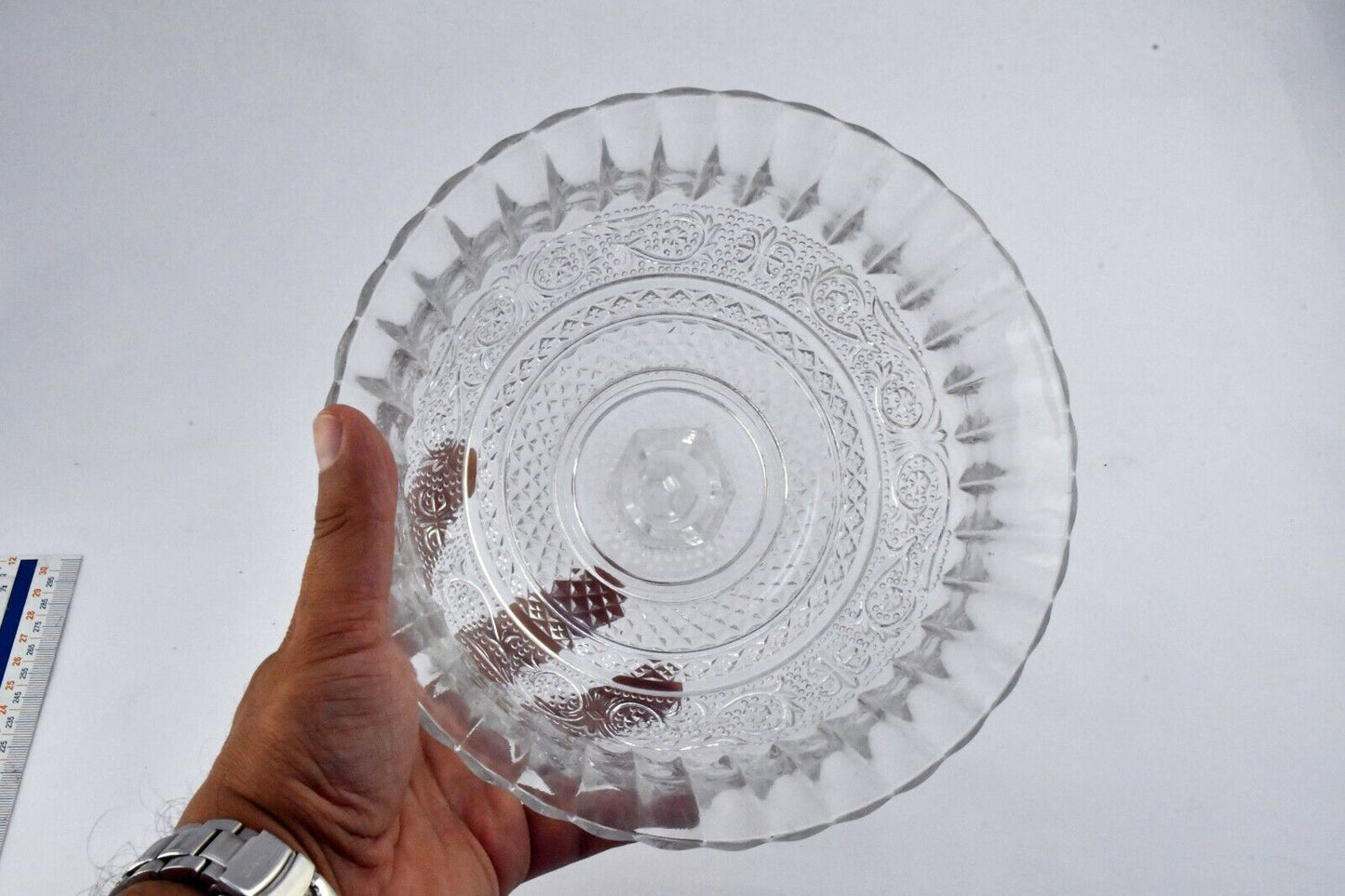 Vintage Style Molded Glass Stemmed Footed Centerpiece Fruit Bowl 6 3/4" Tall
