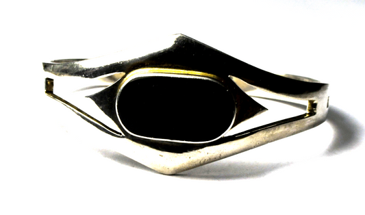 Sterling Silver Mexico Black Onyx Hinged Bangle Bracelet 7" Wrist 50g
