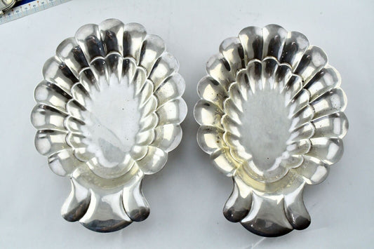 Set of 2 F.B Rogers Silver Co.8 1/4" Sterling Silver #427 Shell Dishes 9.6oz