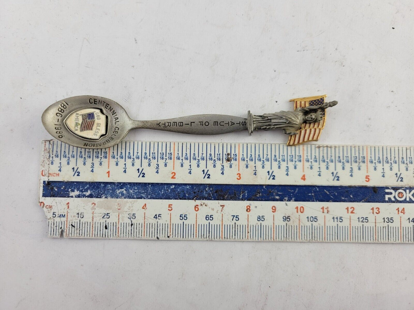 Vintage STATUE OF LIBERTY CENTENNIAL CELEBRATION 1886-1986 SOUVENIR SPOON FLAG