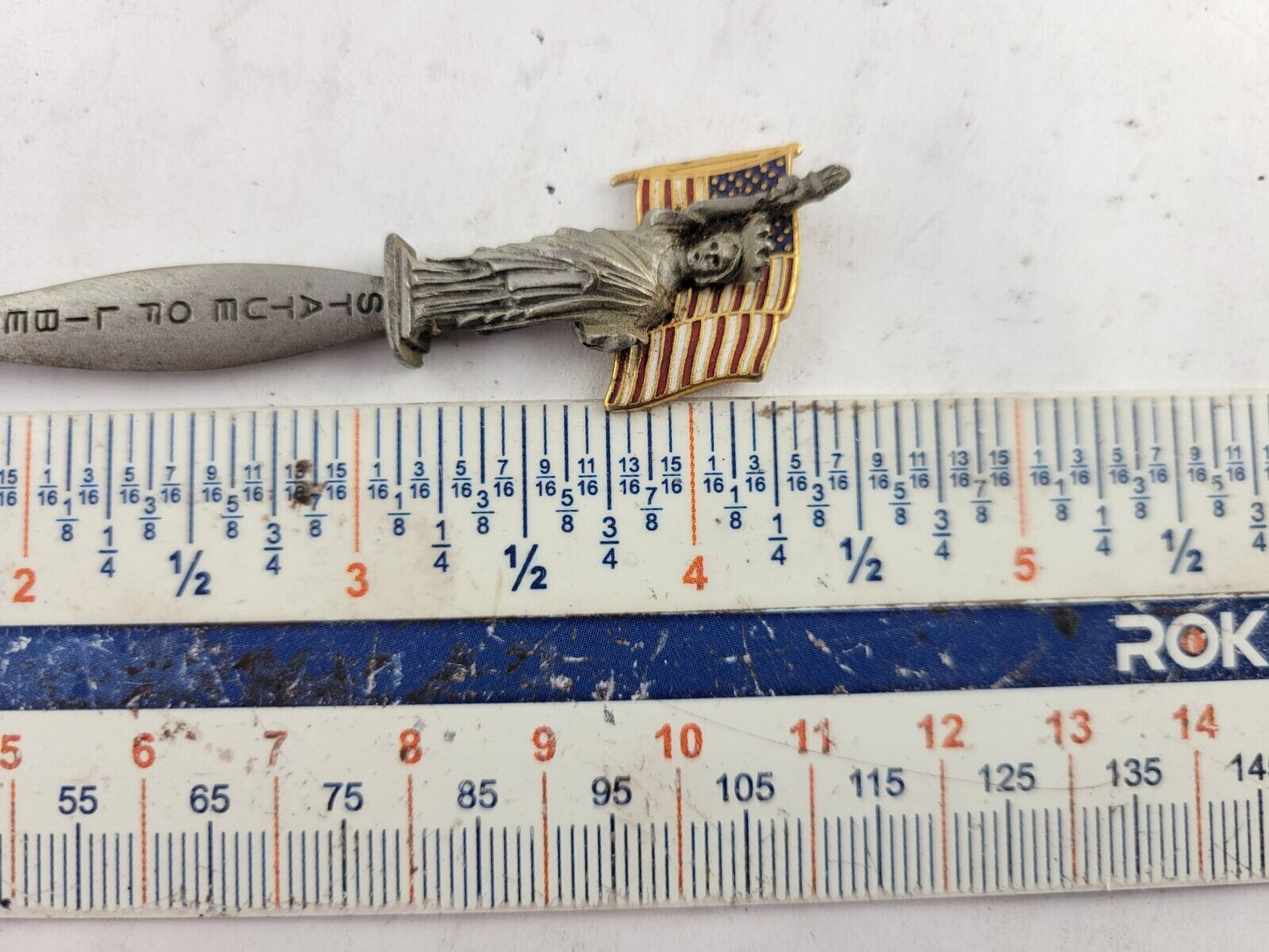 Vintage STATUE OF LIBERTY CENTENNIAL CELEBRATION 1886-1986 SOUVENIR SPOON FLAG