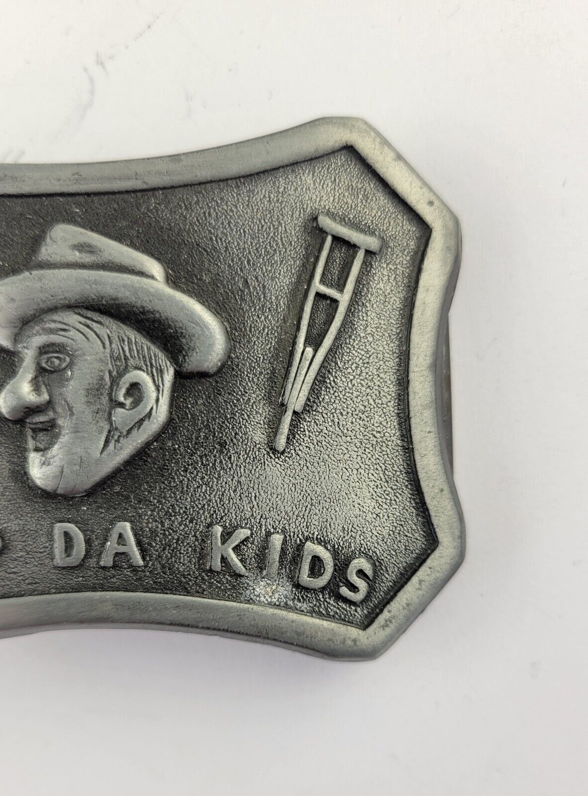 Jimmy Durante Help Da Kids Belt Buckle Regis Fabrication, Meriden, Conn. Vintage