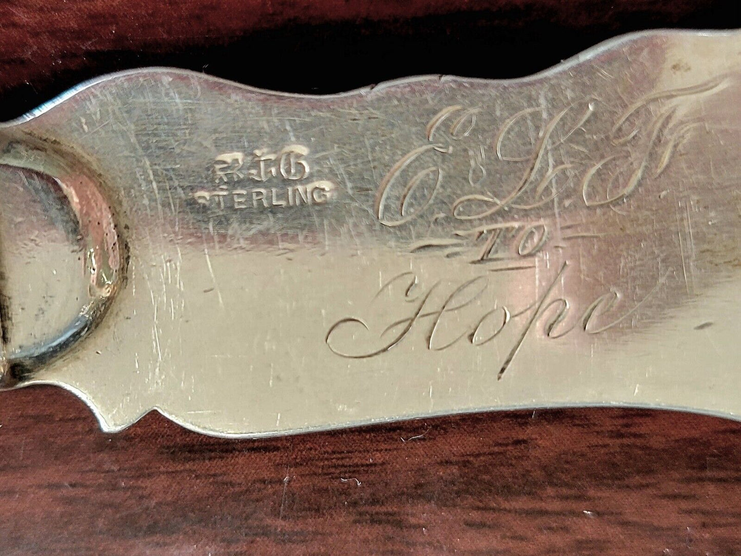 Nuremberg by Gorham Solid 7" Master Butter Spreader Hand Engraved  1.5oz