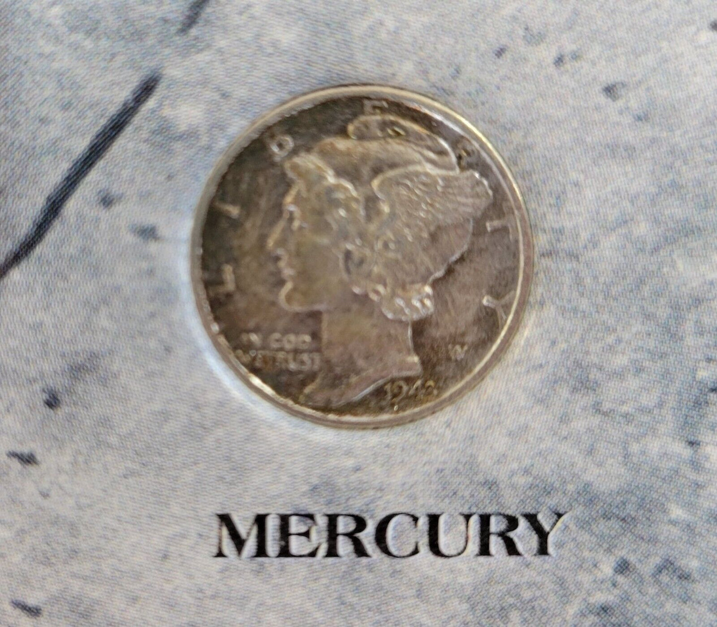 Dimes Of The 20th Century Barber, Mercury, Roosevelt 3 Coin Set 1900, 1943, 1989