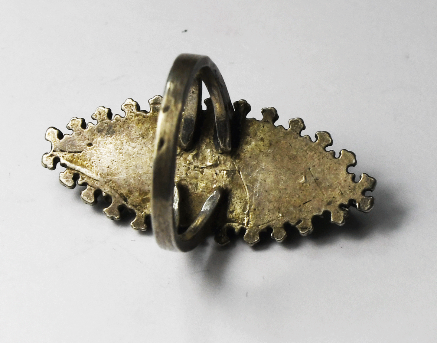 Sterling Silver Vintage Turquoise Spiked Edge Ring 35mm Size 6-1/2