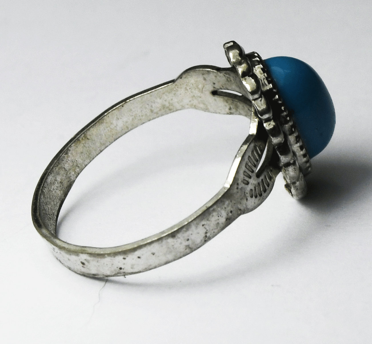 Sterling Silver Vintage Uncas Faux Turquoise Ring 12mm Solitaire Size 6