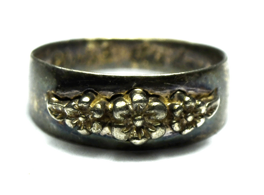 Sterling Silver LA Cherish This Day Flower Ring 7mm Size 8
