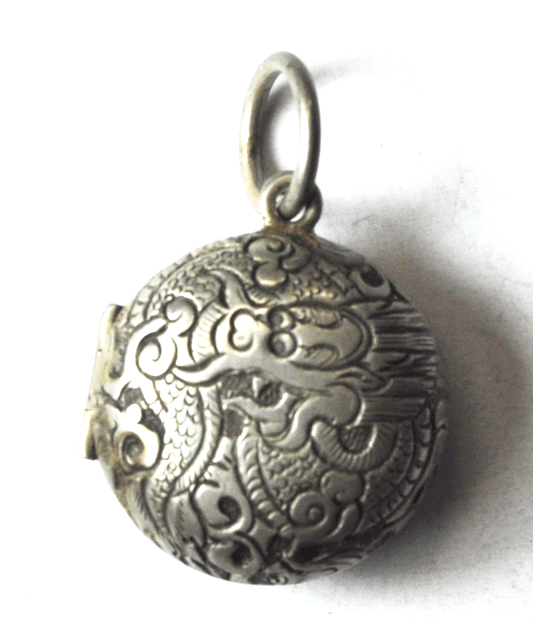 Sterling Silver Silpada R1553 Dragon Locket  27mm Pendant 19mm Frame