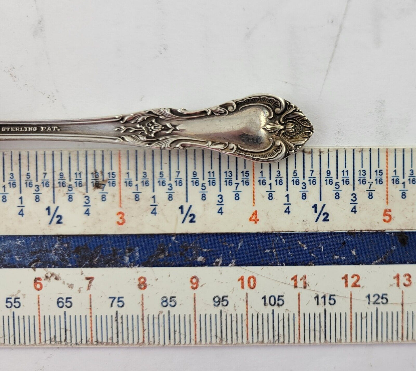 King Edward By Gorham Sterling Silver Lemon Fork - 4 3/8"  No Mono .45oz.