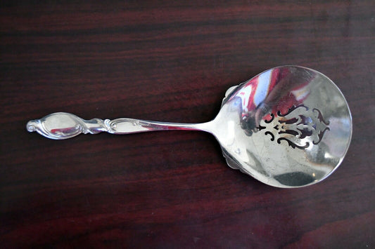 Silver Swirl by Wallace Sterling Silver 7 3/4" Pierced Tomato Server 2.2oz.