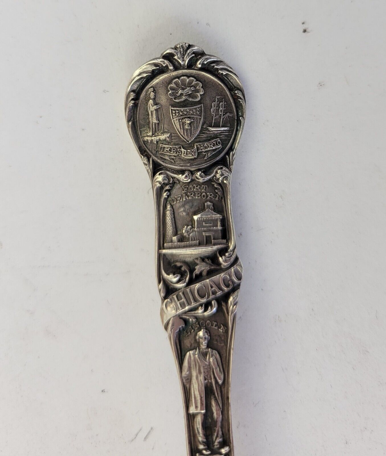 Chicago University 5 1/8" Sterling Silver Souvenir Spoon .56oz. by Mechanics