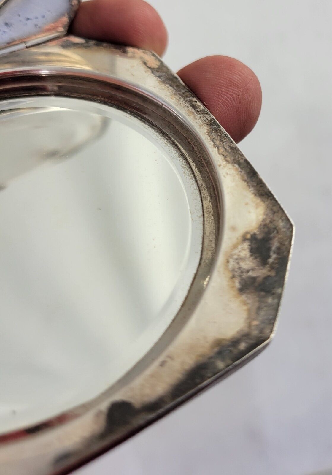 950 Sterling Silver 2 7/8" Octagon Mirror Make-Up Compact Hand Chased