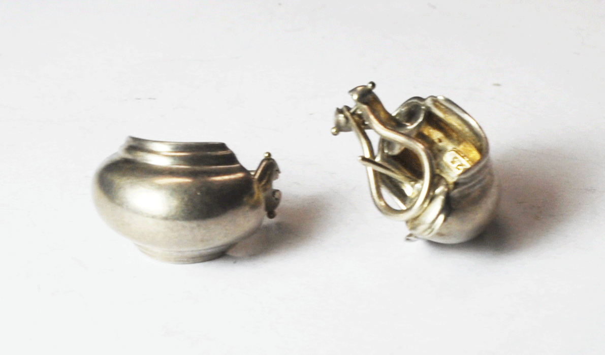 Tiffany & Co Silver Vintage Paloma Picasso Retro Vendome Shell Dome Earrings