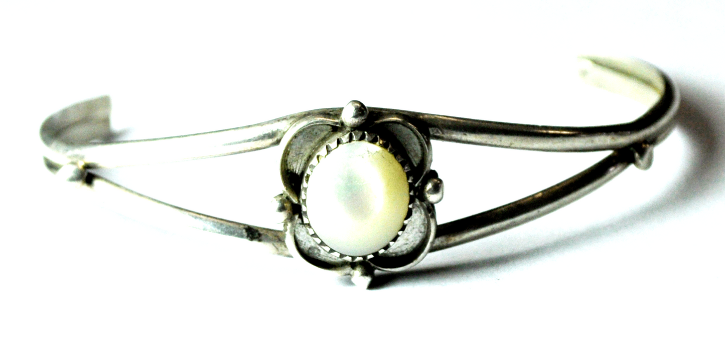 Sterling Oval MOP Pedal Halo Antique Split Cuff Bracelet 19mm 7-1/4" Wrist