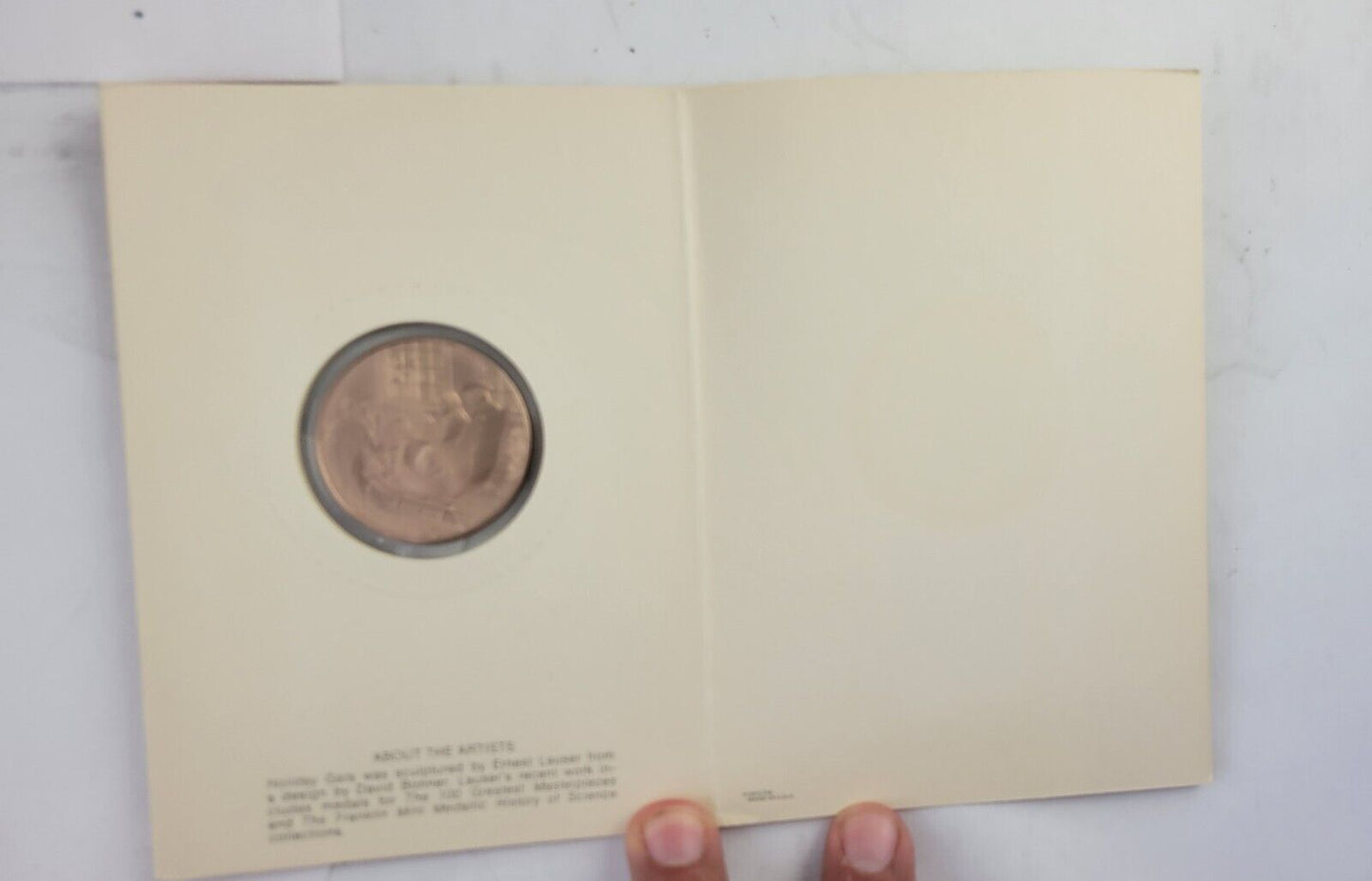 Franklin Mint Bronze Holiday Gala, 1975 Christmas Coin w/Holder Card