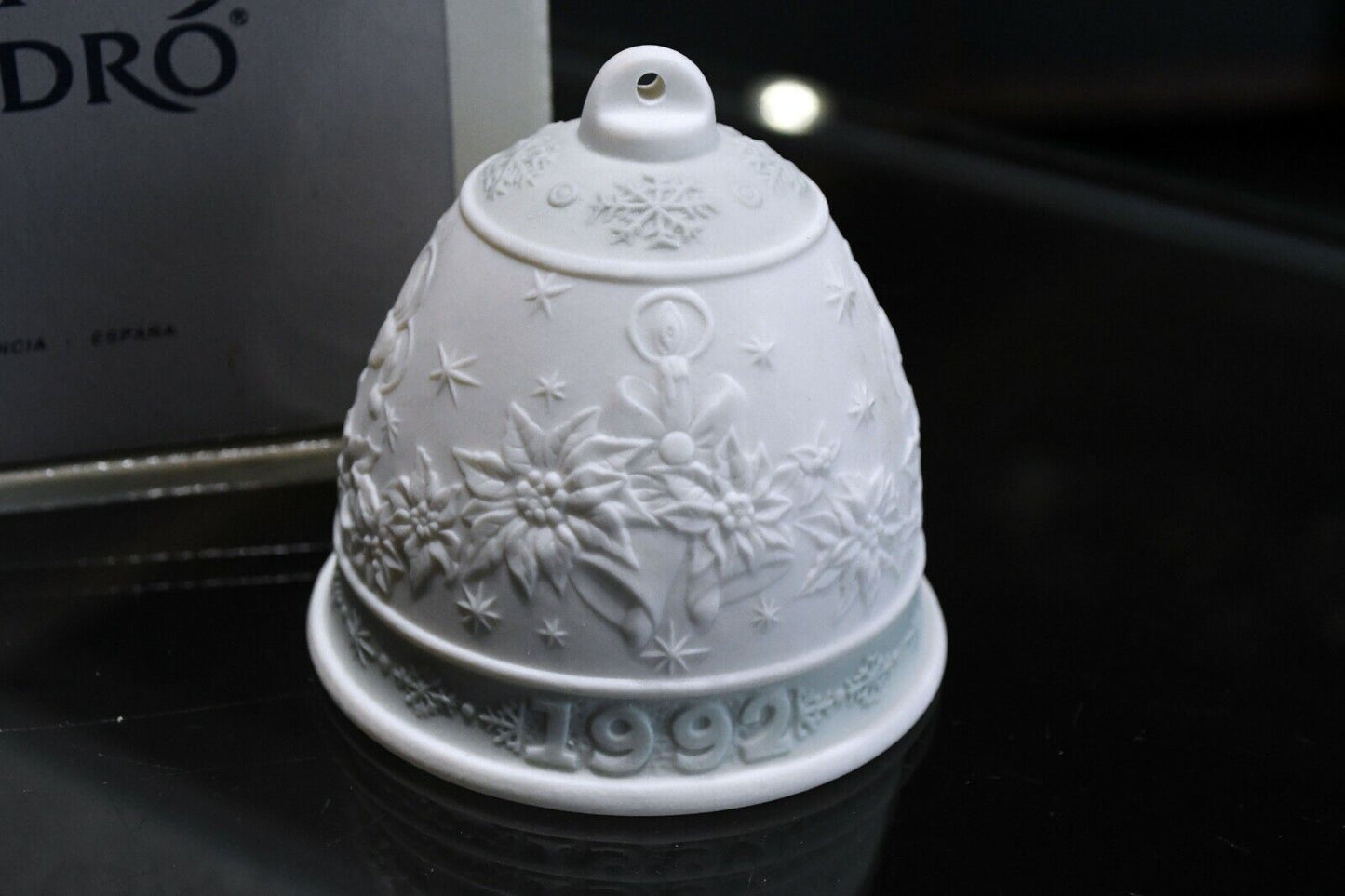 1992 Lladro Christmas Bell Boxed Spain