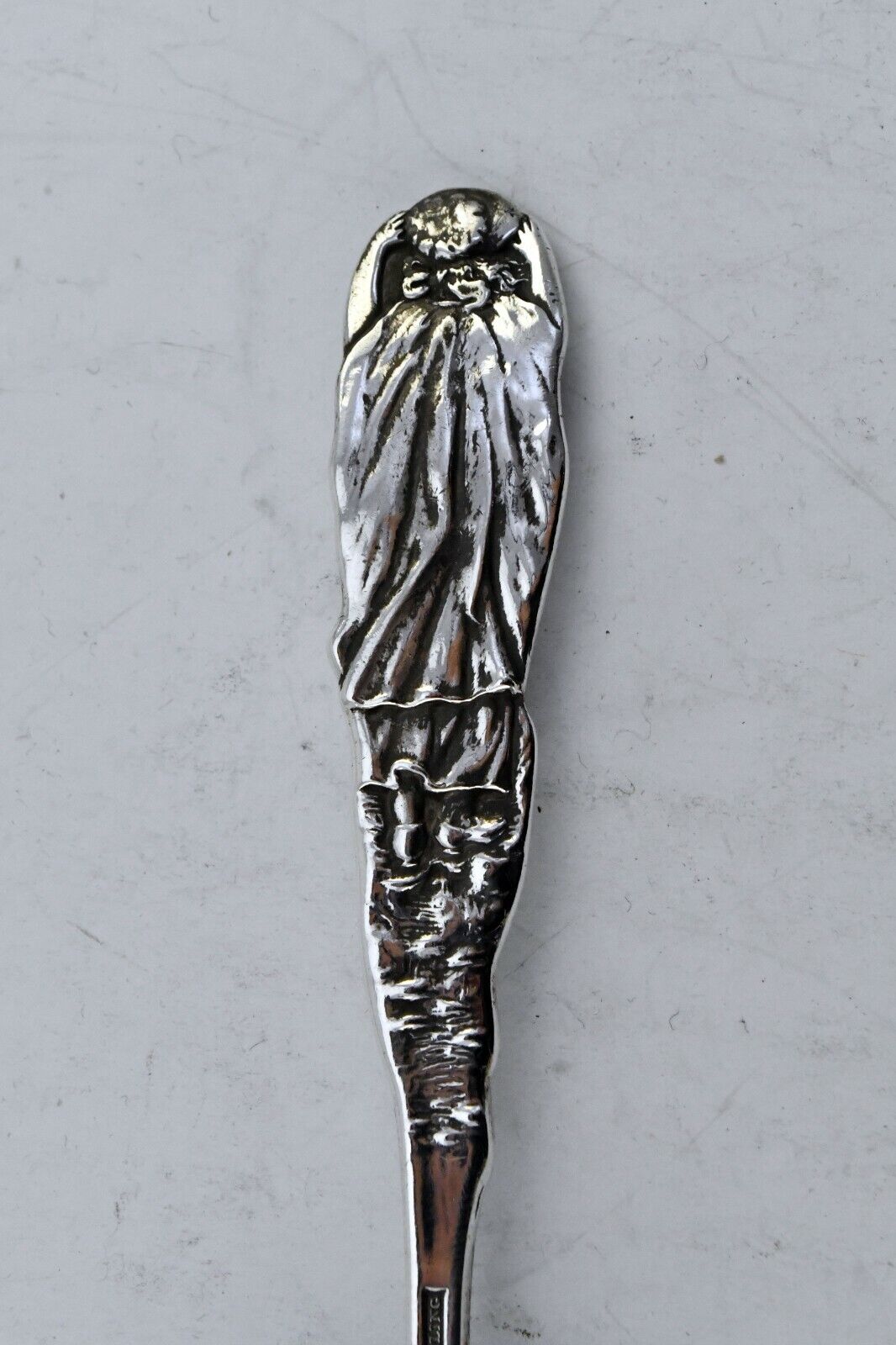 Tiffany & Co. Sterling Silver 6 3/8" Jack & Jill Nursery Rhymes Oval Spoon 1.5oz