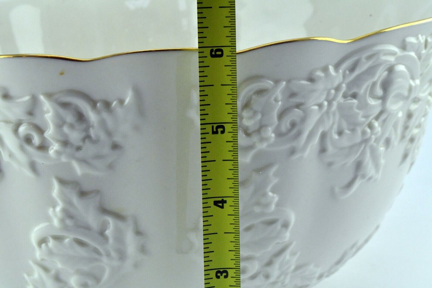 Discontinued Lenox Porcelain Huge Holiday Hostess Punch Bowl 12 1/4" x 6"