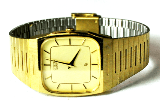 Citizen Quartz SQ Gold Tone Dress Wristwatch 3220-320832 28mm