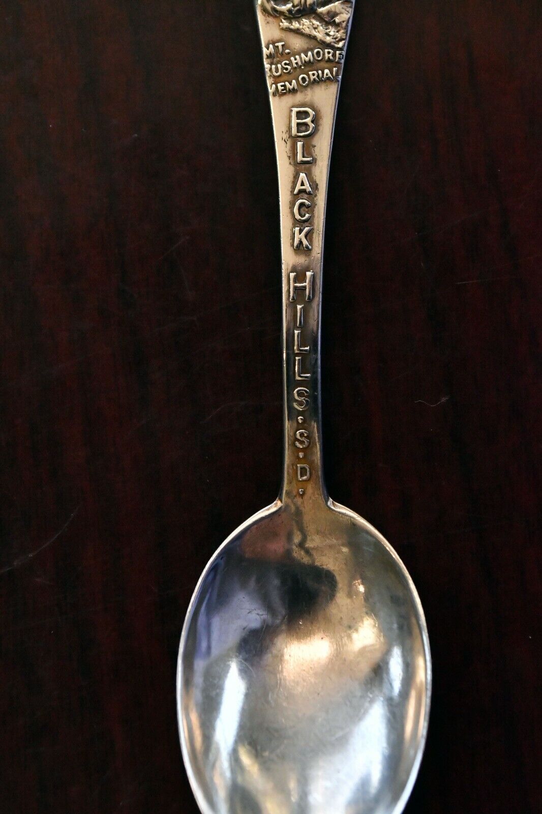 Black Hills South Dakota Sterling Silver 4 1/4" Souvenir Spoon .30 oz.