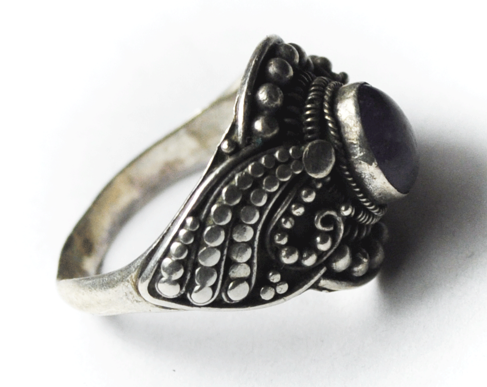 Vintage Sterling Silver Purple Amethyst Dot Ring 17mm Size 7