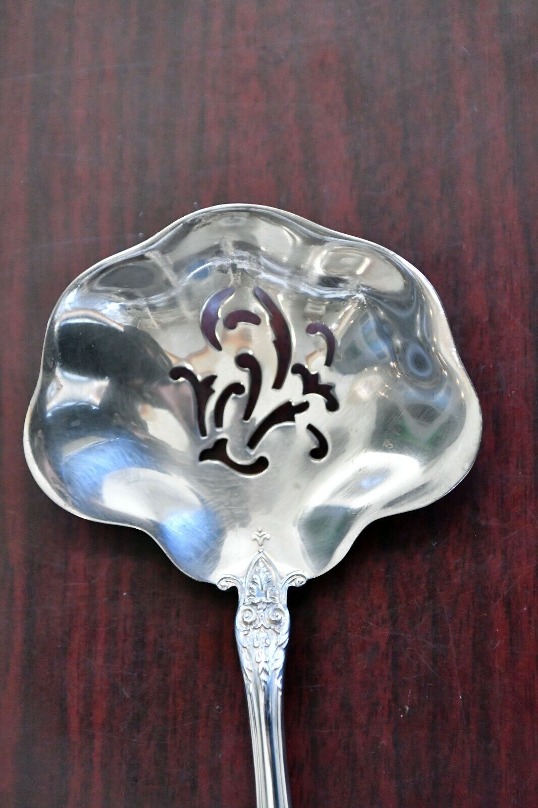 King Richard by Towle Sterling Silver 5 7/8" Pierced Bon Bon Server 1.2 oz.
