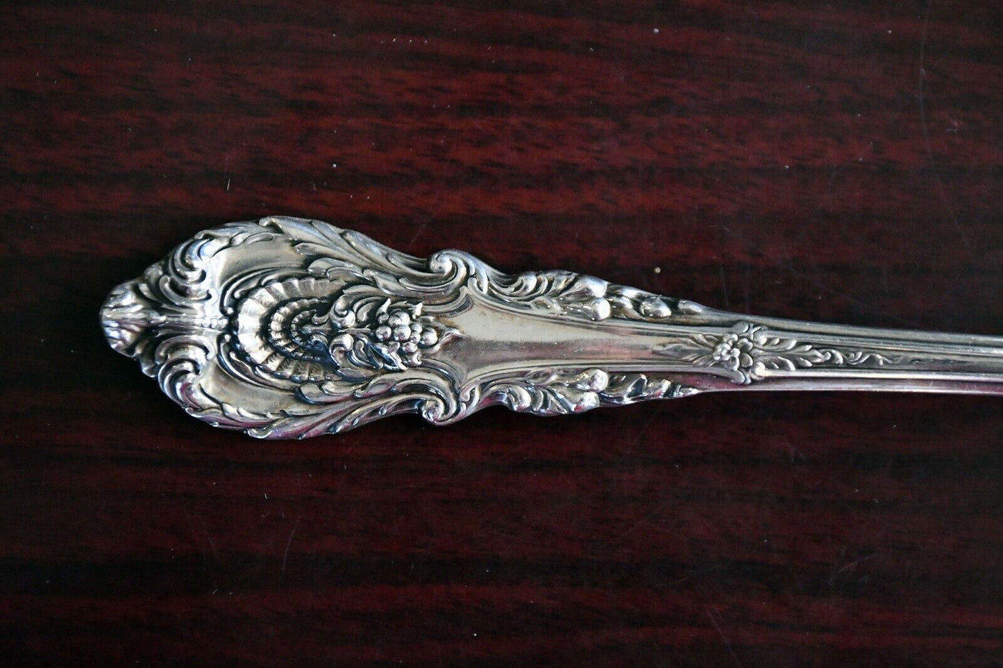 Sir Christopher by Wallace Sterling 8" Medium Solid Cold Meat Serving Fork 2.8oz
