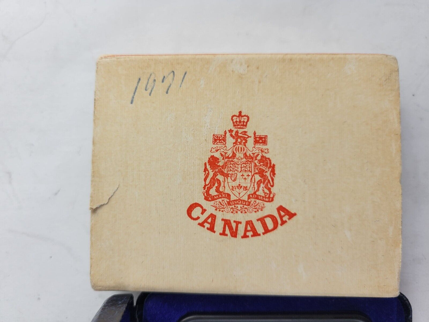 1980 Royal Canadian Mint Arctic Territories Polar Bear Silver