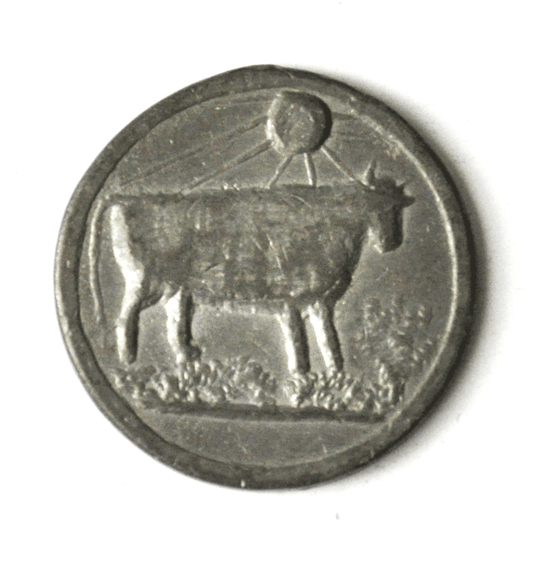 Bull Cow Taurus Grass Sun Antique Pewter Token 21mm Rare