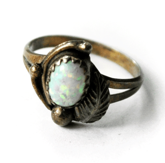 Vintage Sterling Silver Opal Floral Split Band Ring 12mm Size 4-3/4